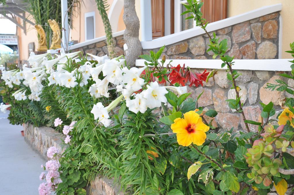 Polydefkis Hotel Kamári Екстериор снимка