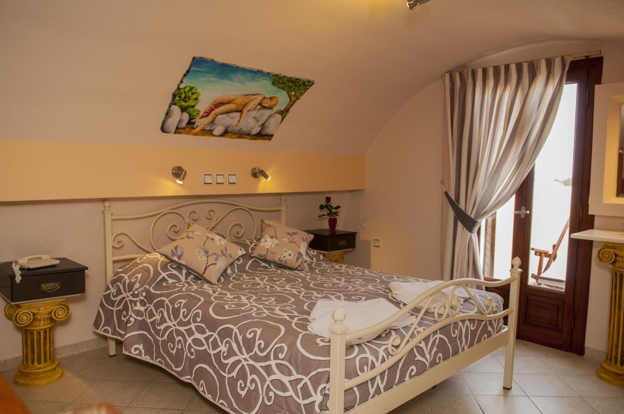 Polydefkis Hotel Kamári Екстериор снимка