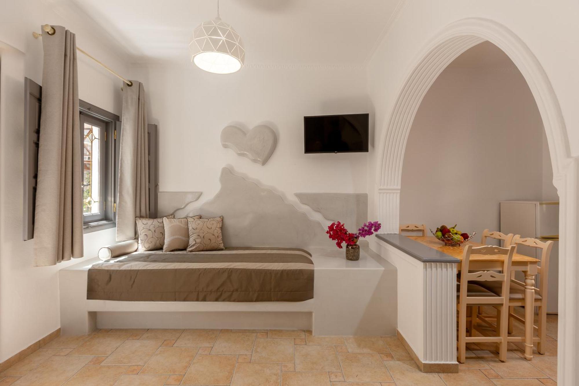 Polydefkis Hotel Kamári Екстериор снимка