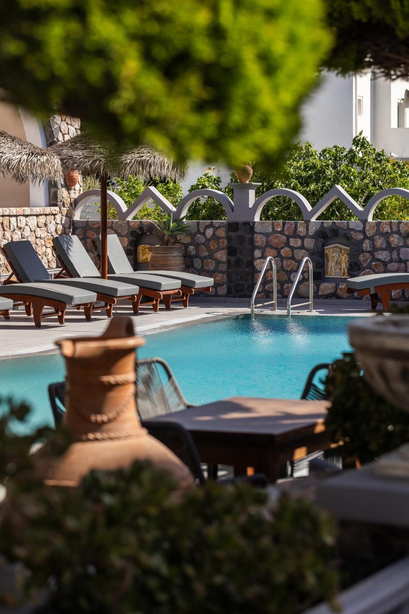 Polydefkis Hotel Kamári Екстериор снимка