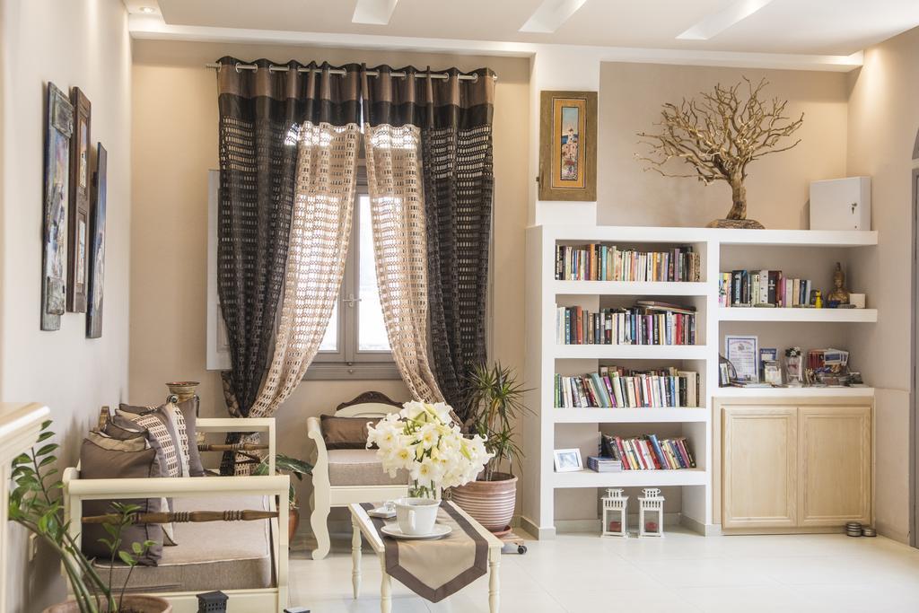 Polydefkis Hotel Kamári Екстериор снимка